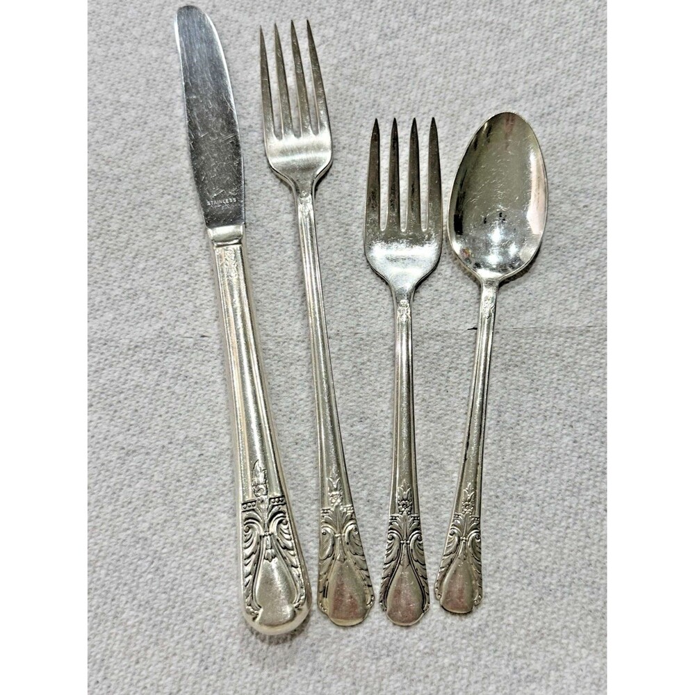 Wm Rogers Avalon Cabin Silverplate Flatware Set 4pc Knife Fork Spoon 1940s - Picture 9 of 16